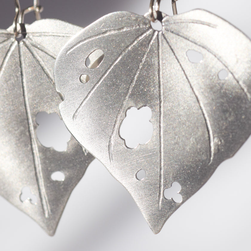 Kawakawa Long dangle earrings