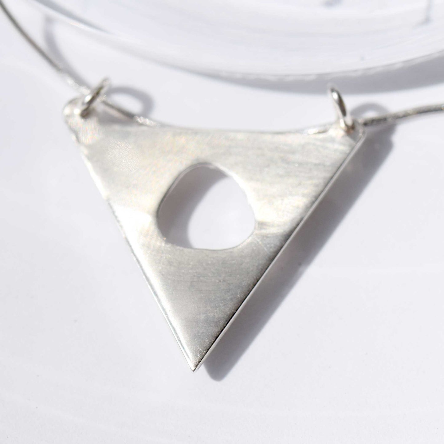 Three-triangle pendant