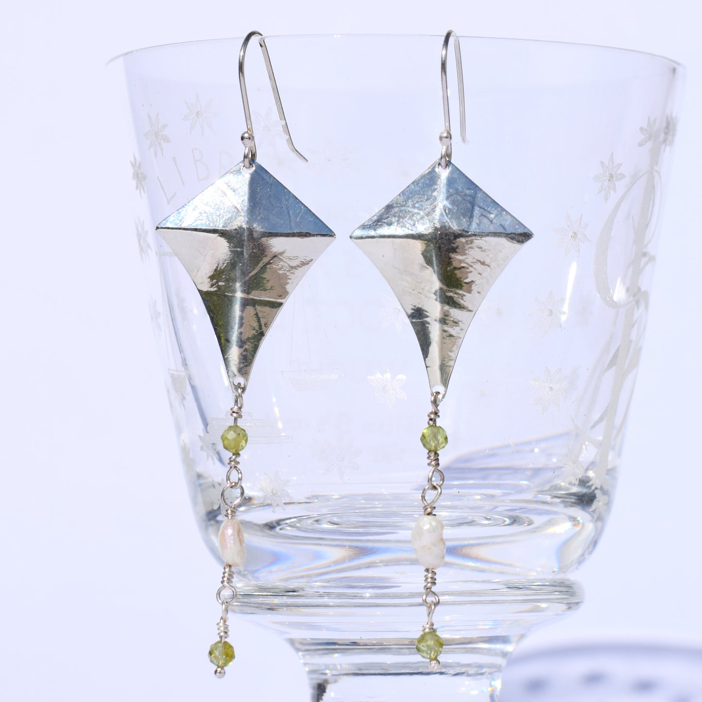Kite earrings